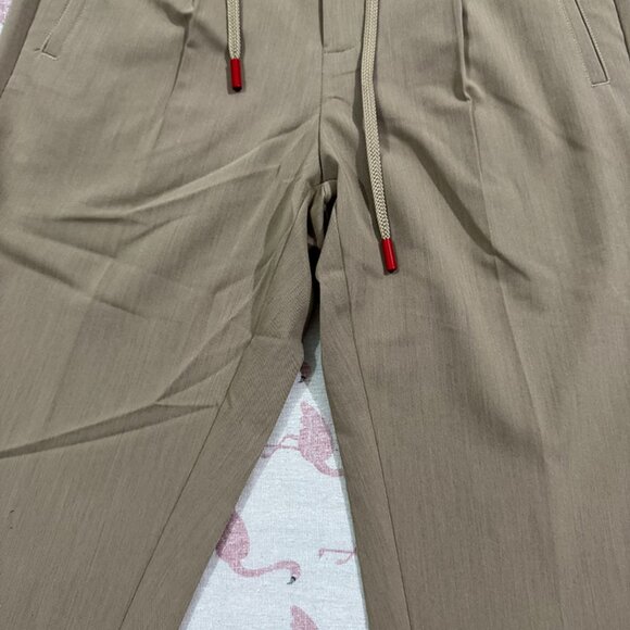 Kiton Khaki Casual Trousers With Red Decorative Buttons - Picture 4 of 6